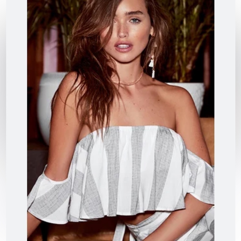 Lulu's Sea of Cortez Linen Blend NEW Grey and White Stripe Off Shoulder Crop XS